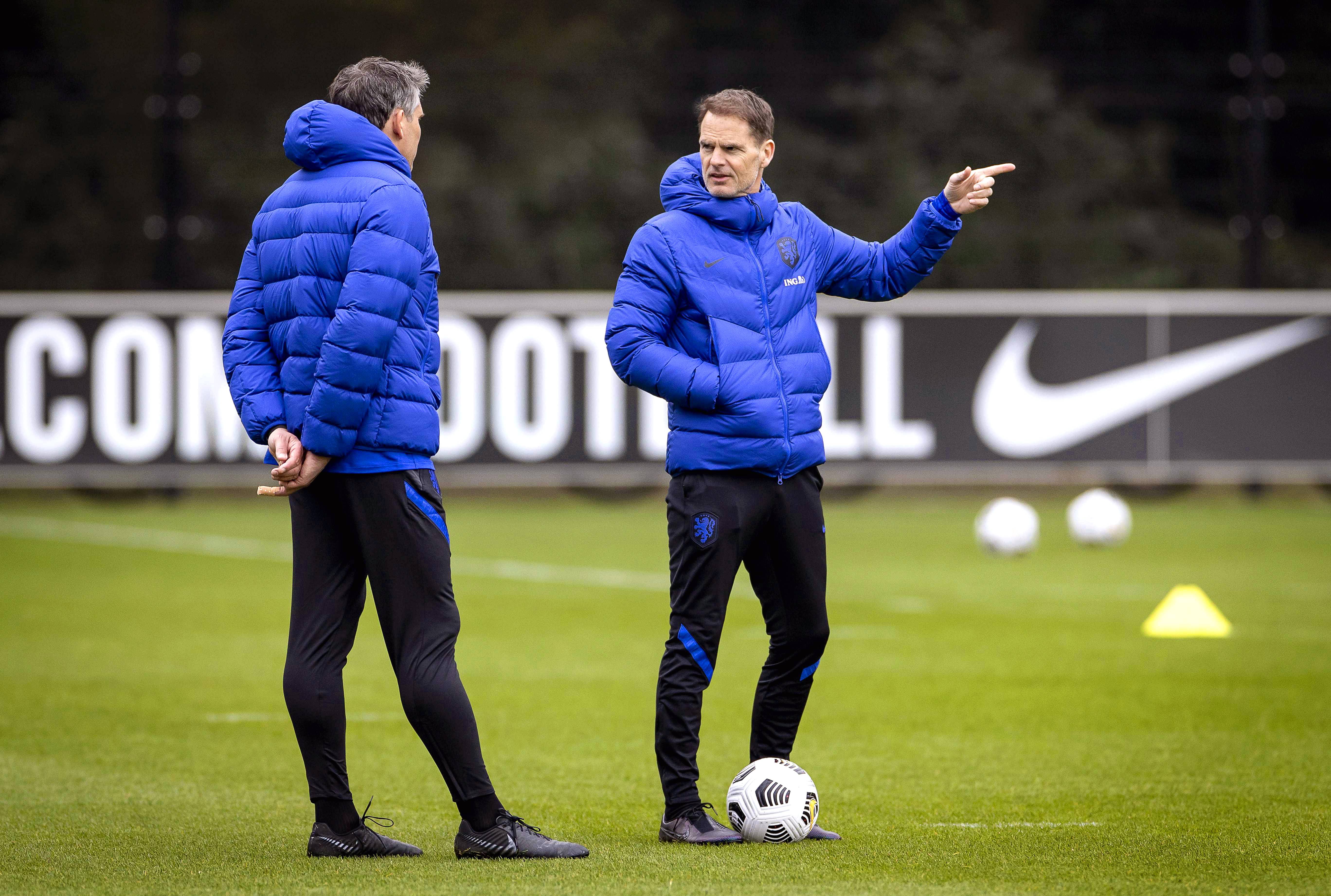 荷兰队在欧洲预选赛中取得囧胜，成功锁定晋级资格