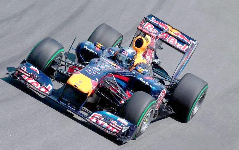 红牛车队碾压雷诺车队，勒克莱尔惊艳四座