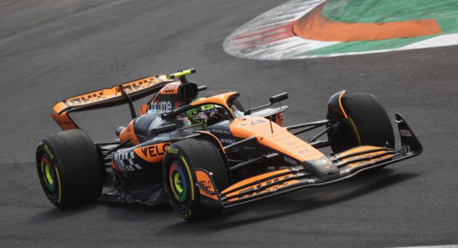 红牛车队碾压雷诺车队，勒克莱尔惊艳四座