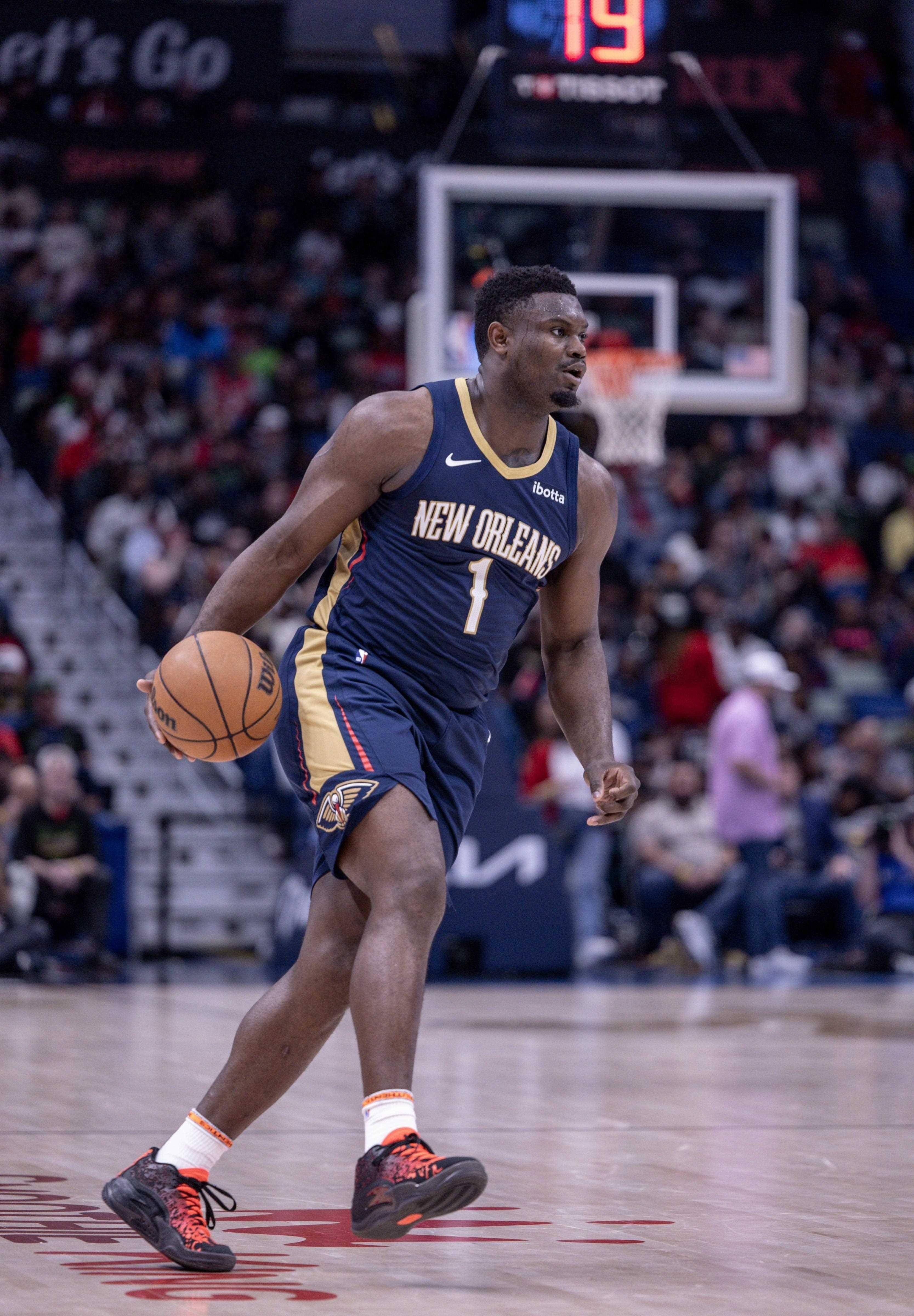 鹈鹕鏖战快船，锡安带队取胜