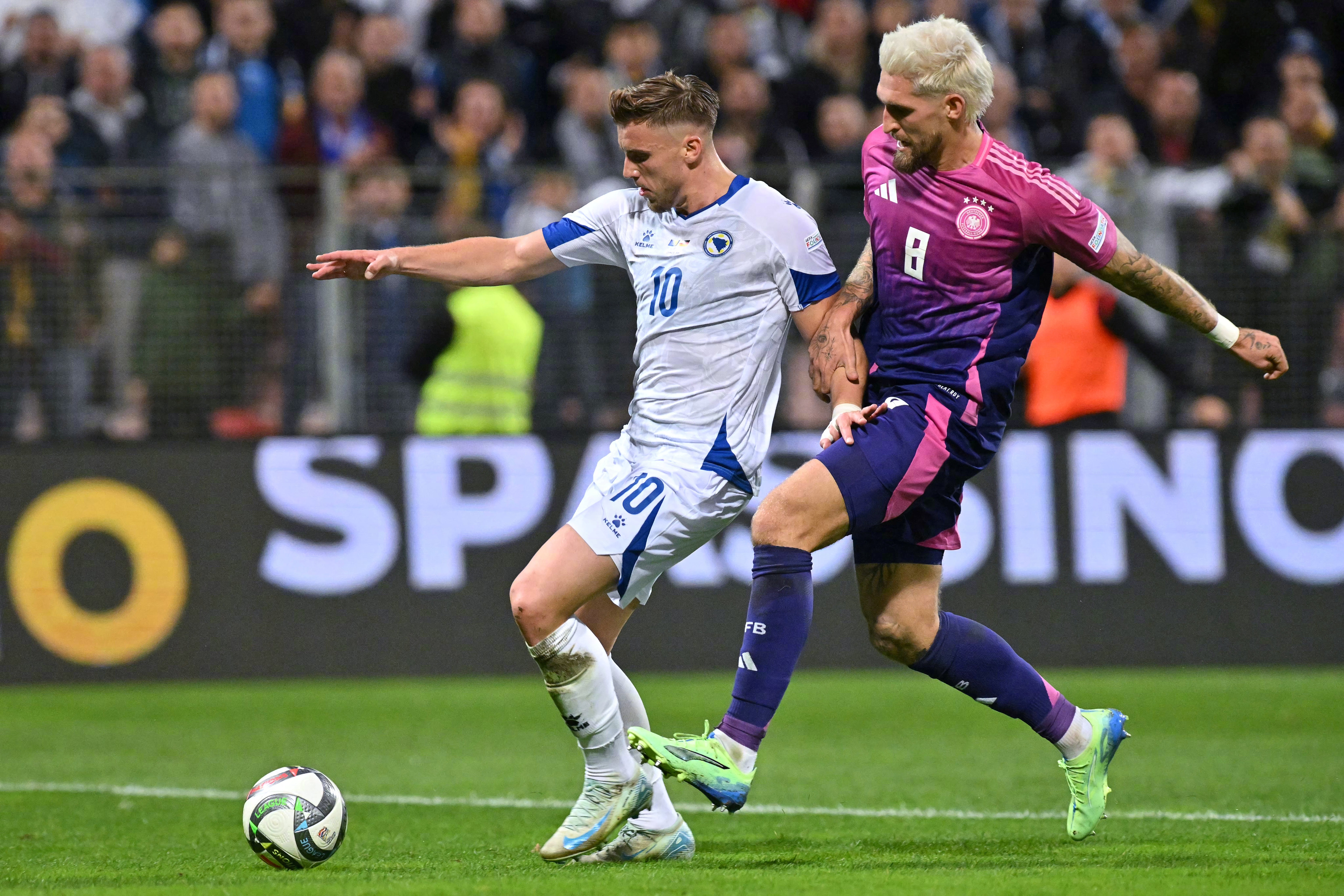 法国队横扫德国队，波尔关键制胜