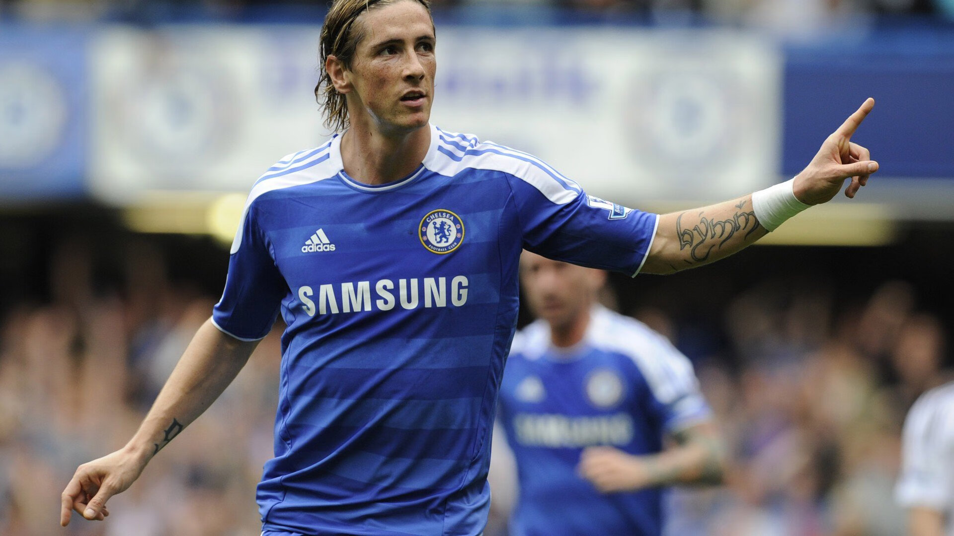 南美风暴与北非闪电，当委内瑞拉的硬仗哲学遇上萨拉赫的焦点时刻