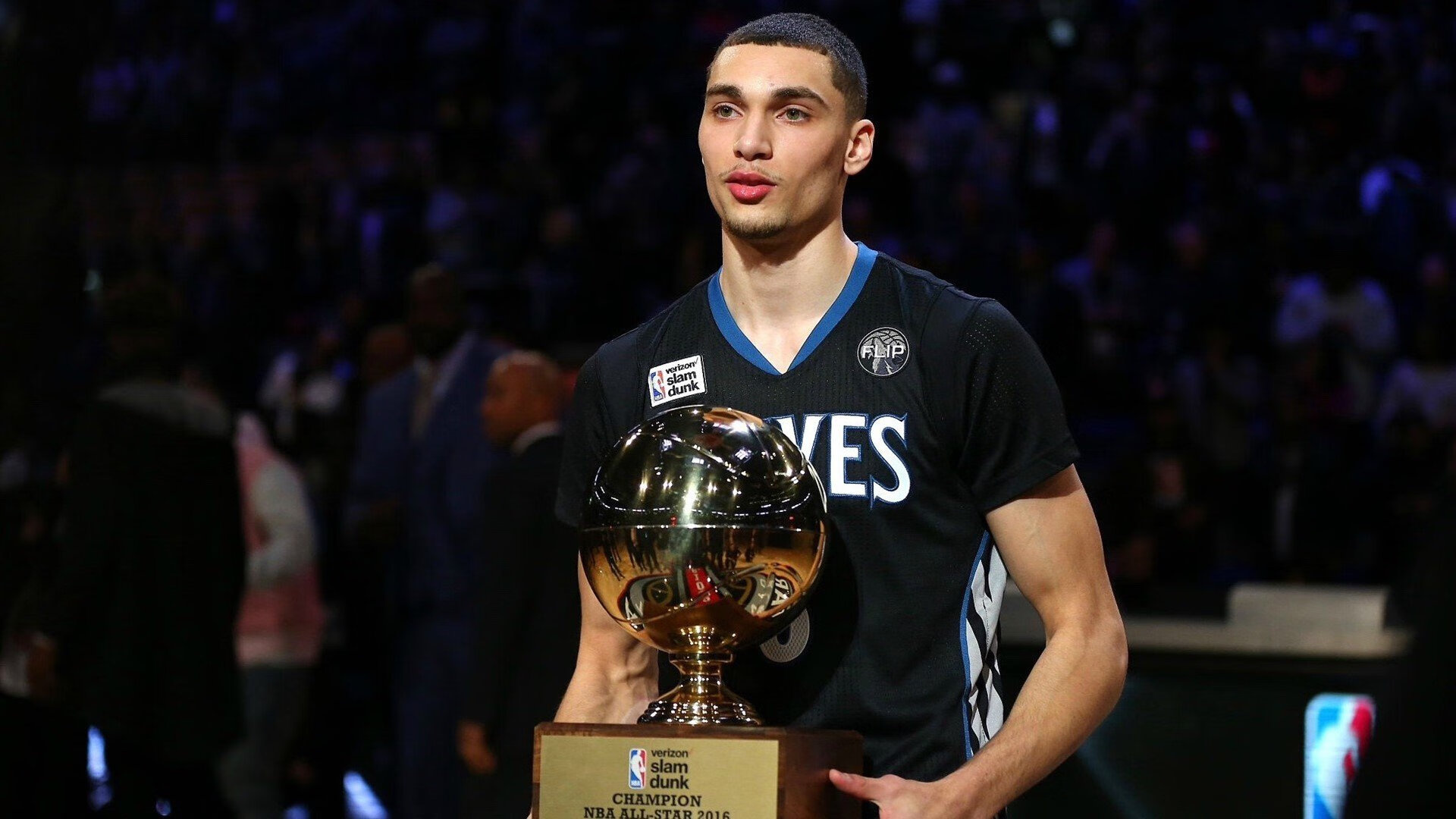 当利拉德时间遇上鹈鹕时刻，季后赛抢七的终极接管与压哨传奇