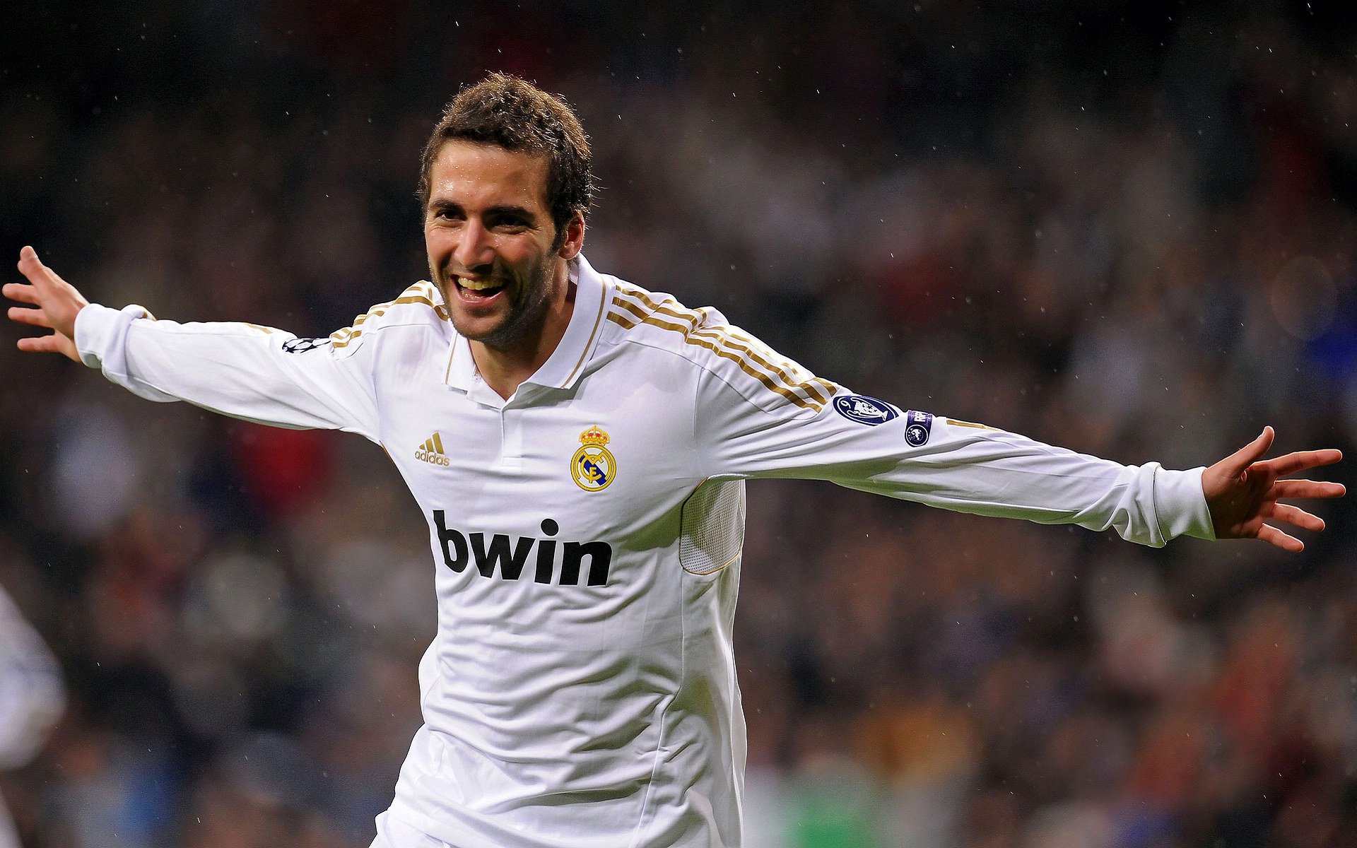 爱德华兹爆发点燃全场，步行者稳扎稳打擒国王