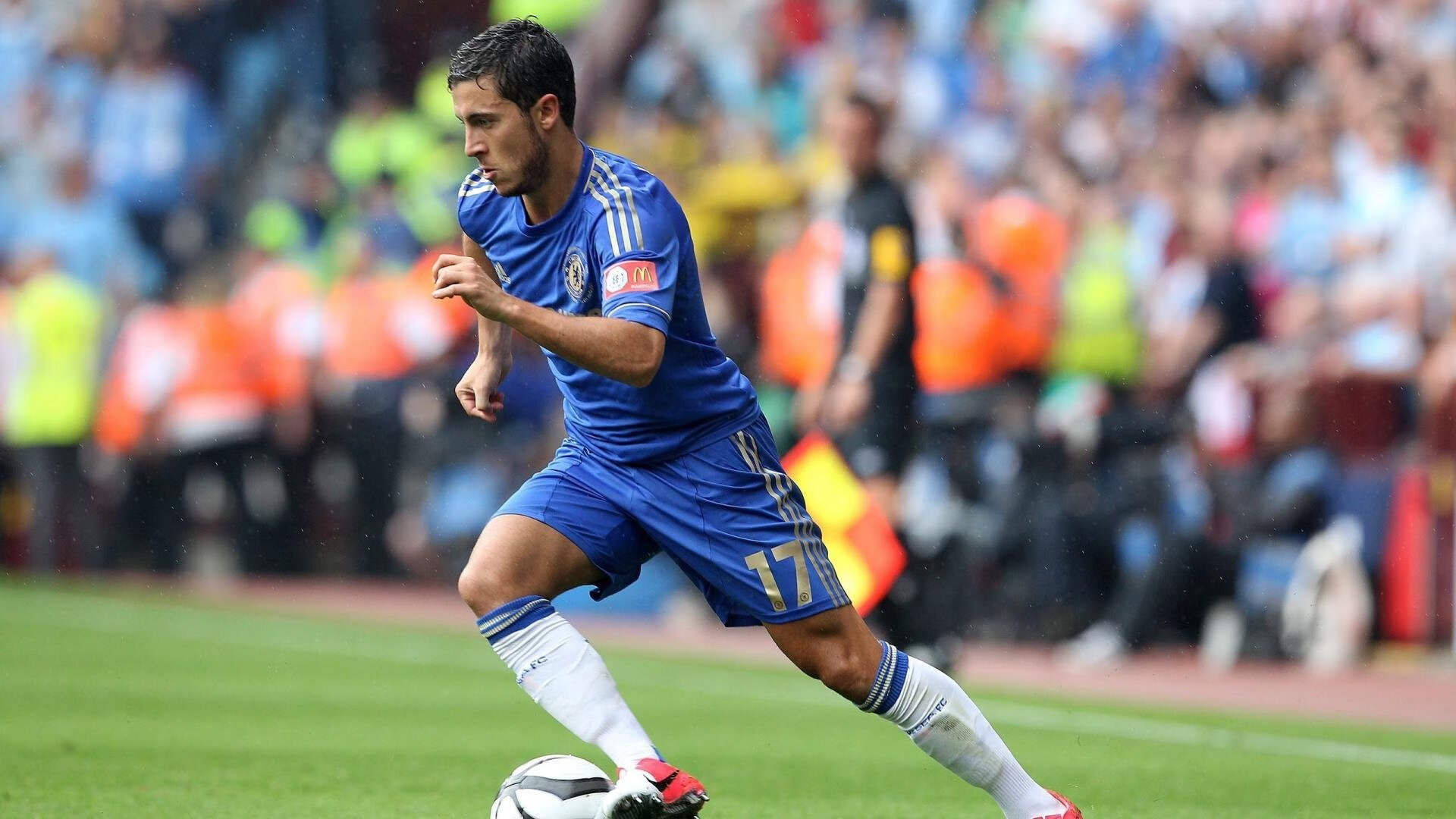 喀麦隆速胜贝蒂斯背后,阿圭罗的稳定输出如何成为胜负手?