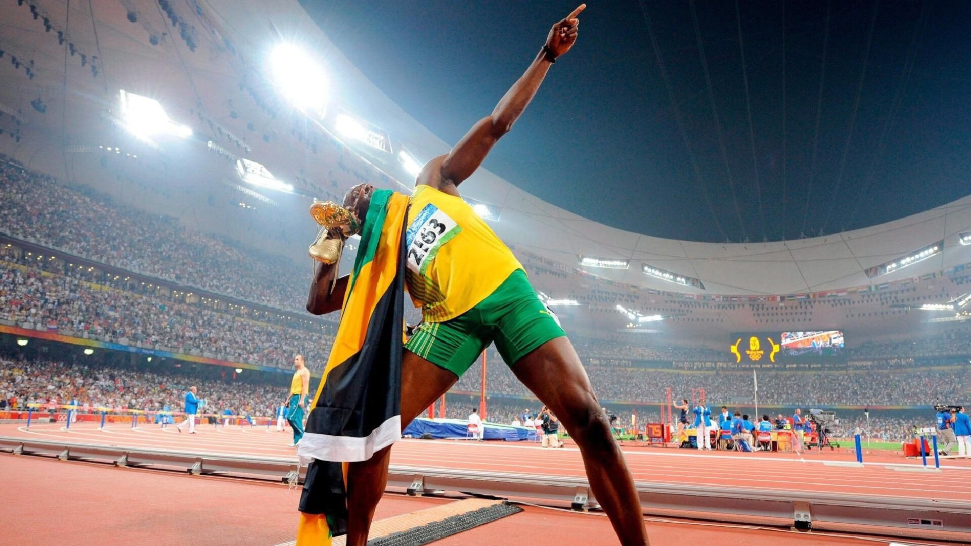 凯恩攻防两端统治全局，韩国队轻取里昂展现亚洲足球新高度